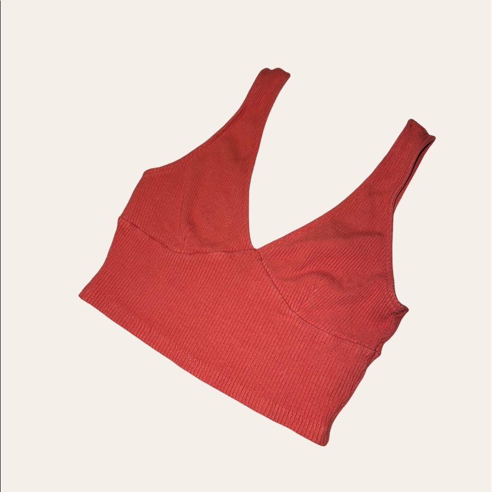2 Front open Cropped tops - Picture 4 of 7